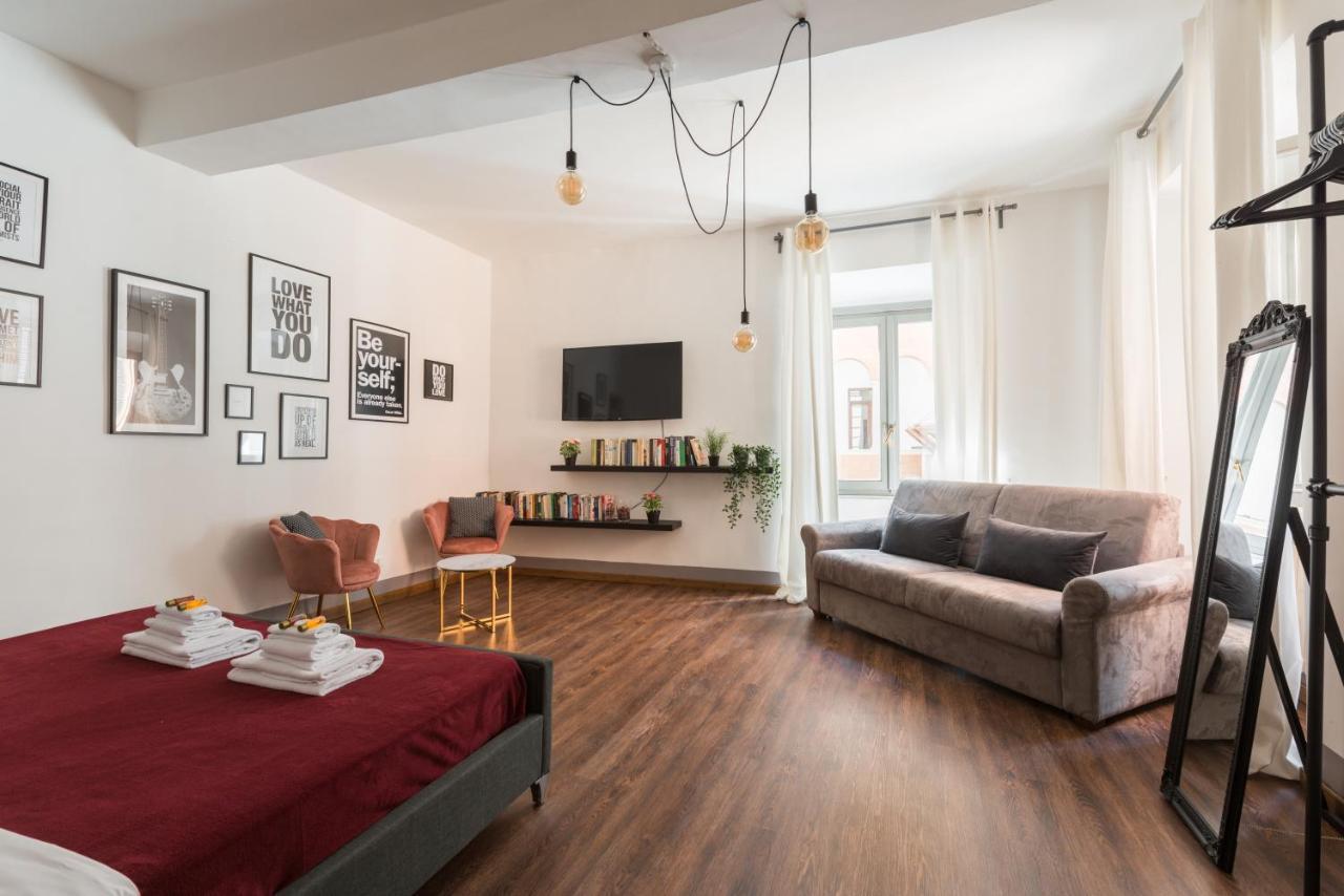 Via Di Montoro Campo De Fiori Apartamento Roma